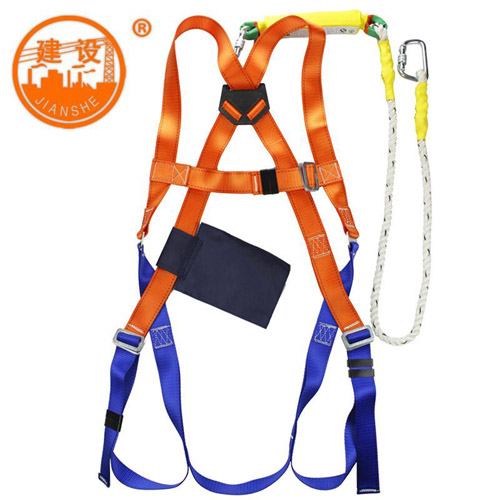  全身式安全带